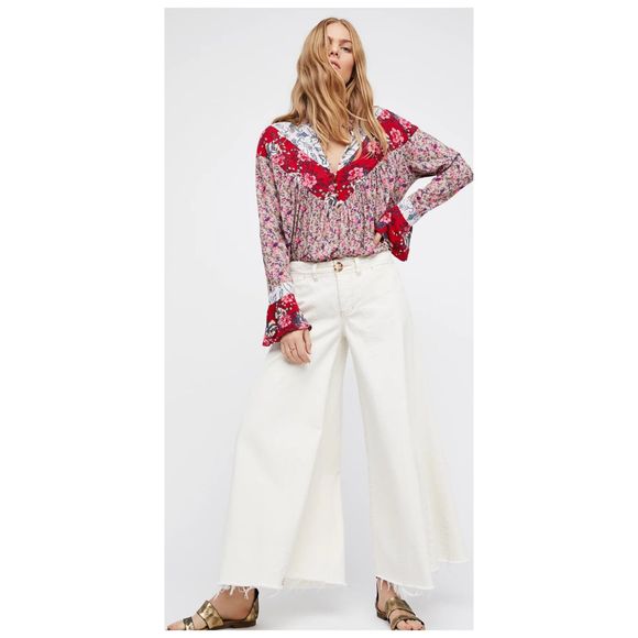 Free People Tops - FREE PEOPLE Wildflower Bohemian Fields Long Sleeve Multicolor Tunic